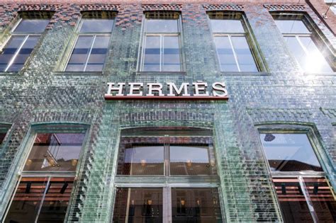 NEW HERMÈS TRANSPARENT BOUTIQUE IN .